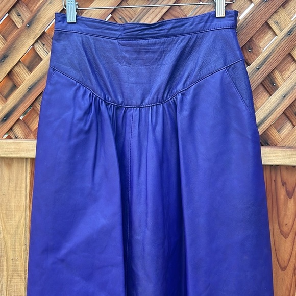 Erez Vintage Purple Leather Maxi Skirt 1980's Flare Read Description For Sizing - Picture 2 of 5